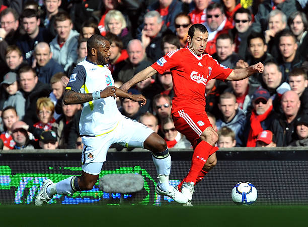 利用他的速 利用他的速