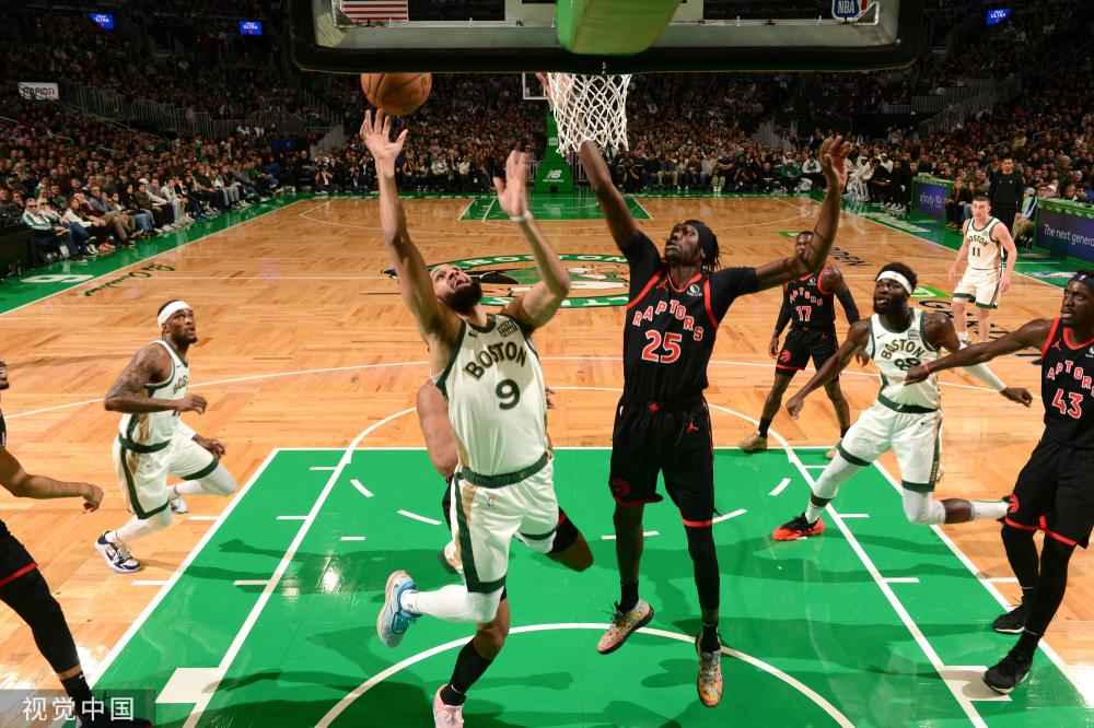 赛热议的场 赛热议的场